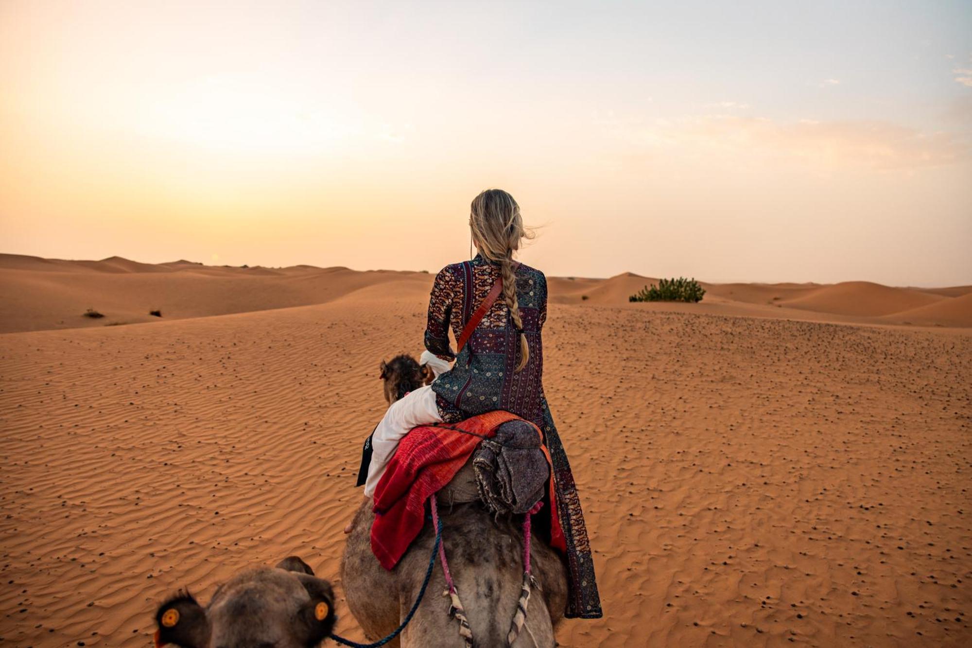 خيمة فخمة Sunrise Sahara Camp مرزوكة